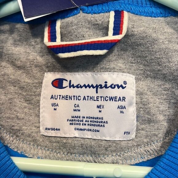 Champion crewneck pullover power blend logo graphics balboa blue Men Medium NWT - Picture 4 of 7
